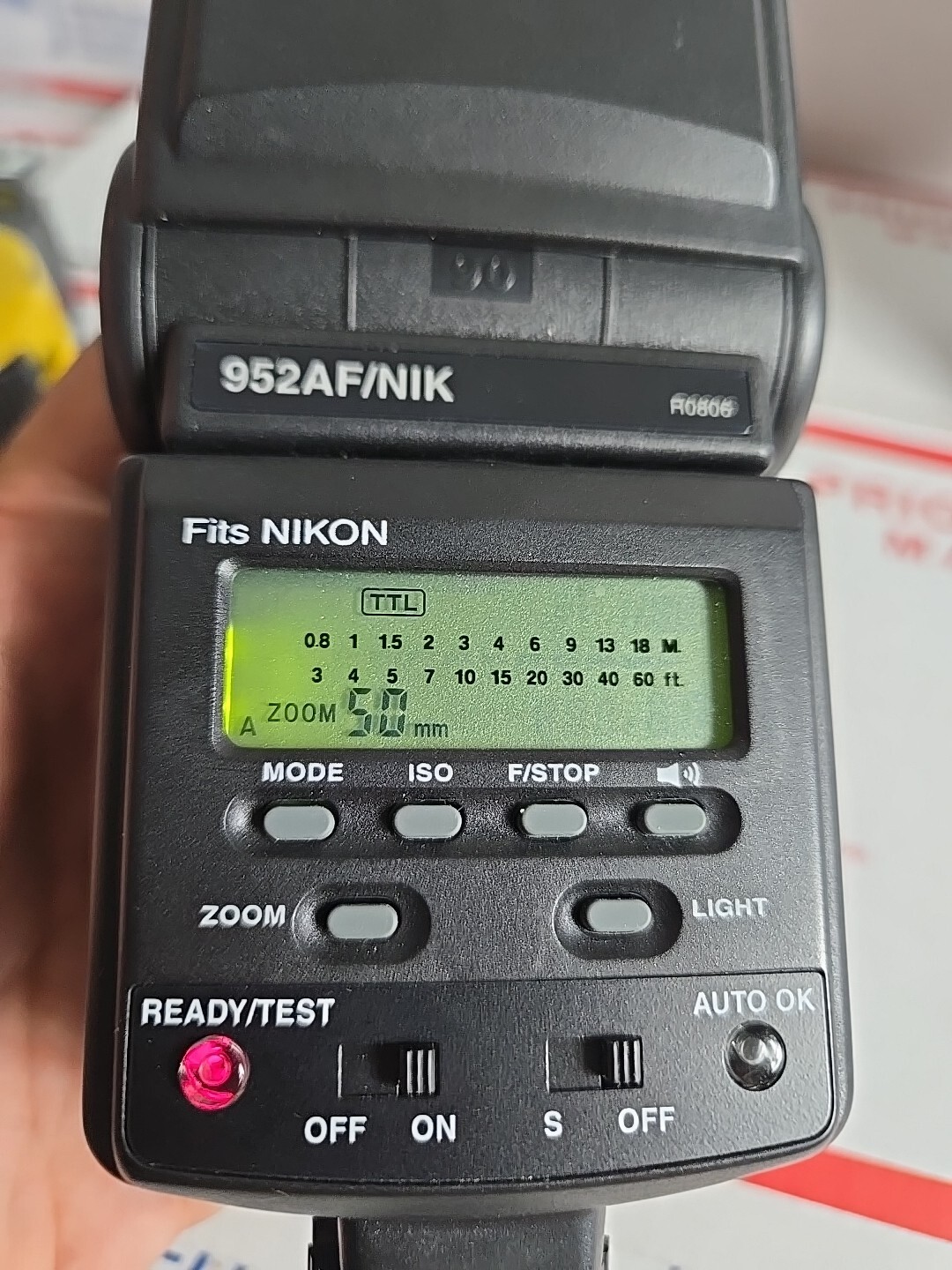 Digital Concepts Powerzoom 952AF/NIK Flash for Nikon Cameras
