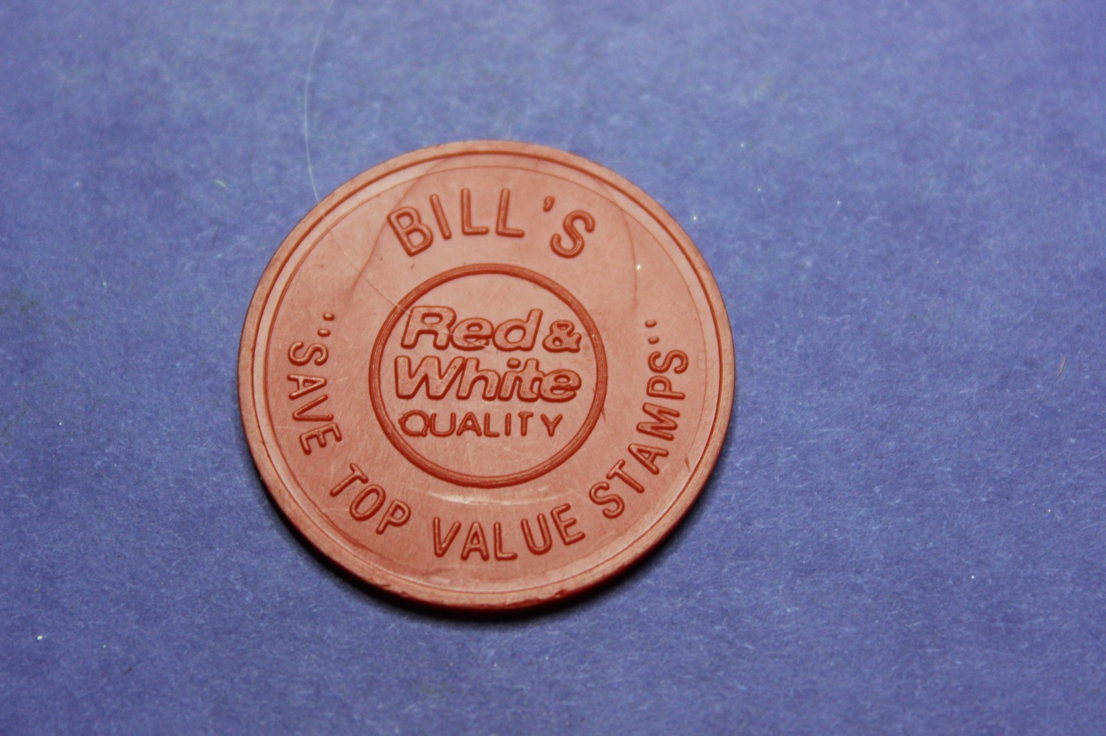 TRADE TOKEN-BILL'S RED & WHITE