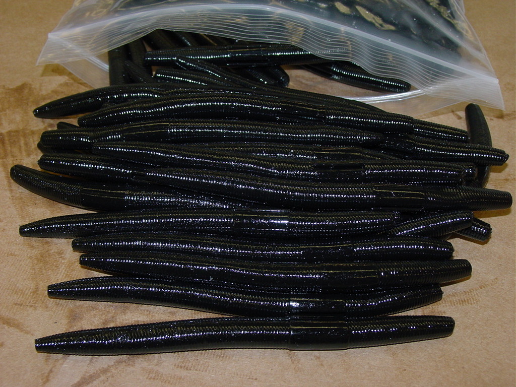 5" Stick Senko Style Black 100 count bag bulk Bass Plastic Worms