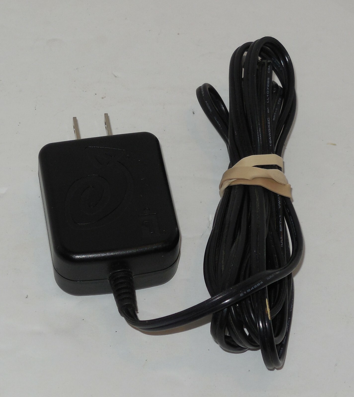 Genuine IOMEGA SSW5-7632 Power Supply AC Adapter