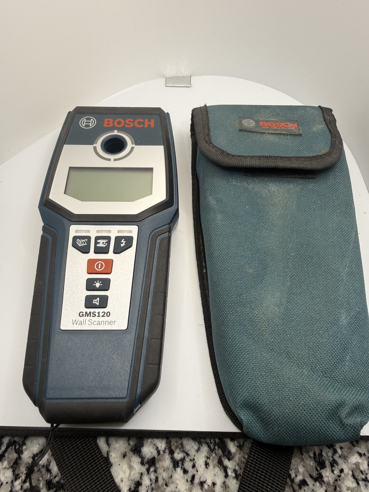 Bosch GMS 120 Professional Wall Scanner Stud Detector with Storage Case NICE!