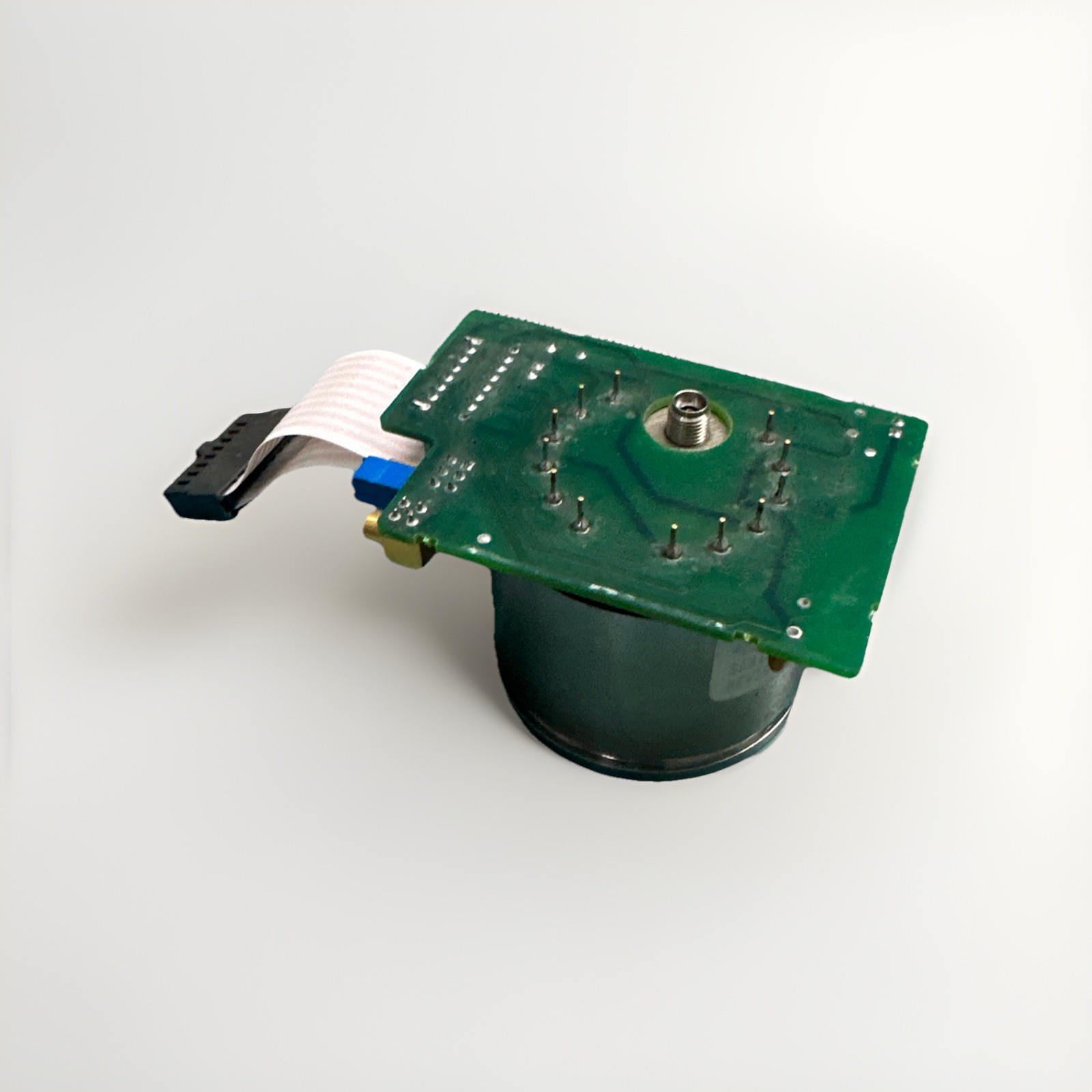 Anritsu / Wiltron C27327 Yig Tuned Oscillator YTO 2-20 GHz