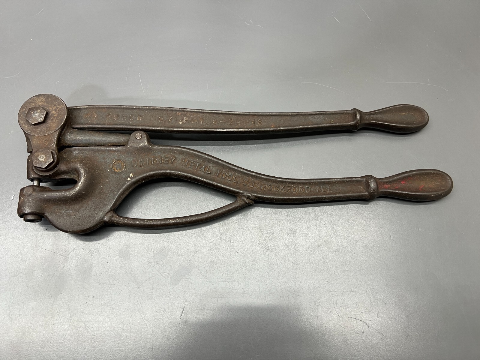 VINTAGE WHITNEY No. 7 HEAVY DUTY METAL PUNCH PAT. 1918 - MADE IN USA