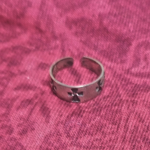 Toe Ring Adjustable 95% Sterling Silver "Cross" Design