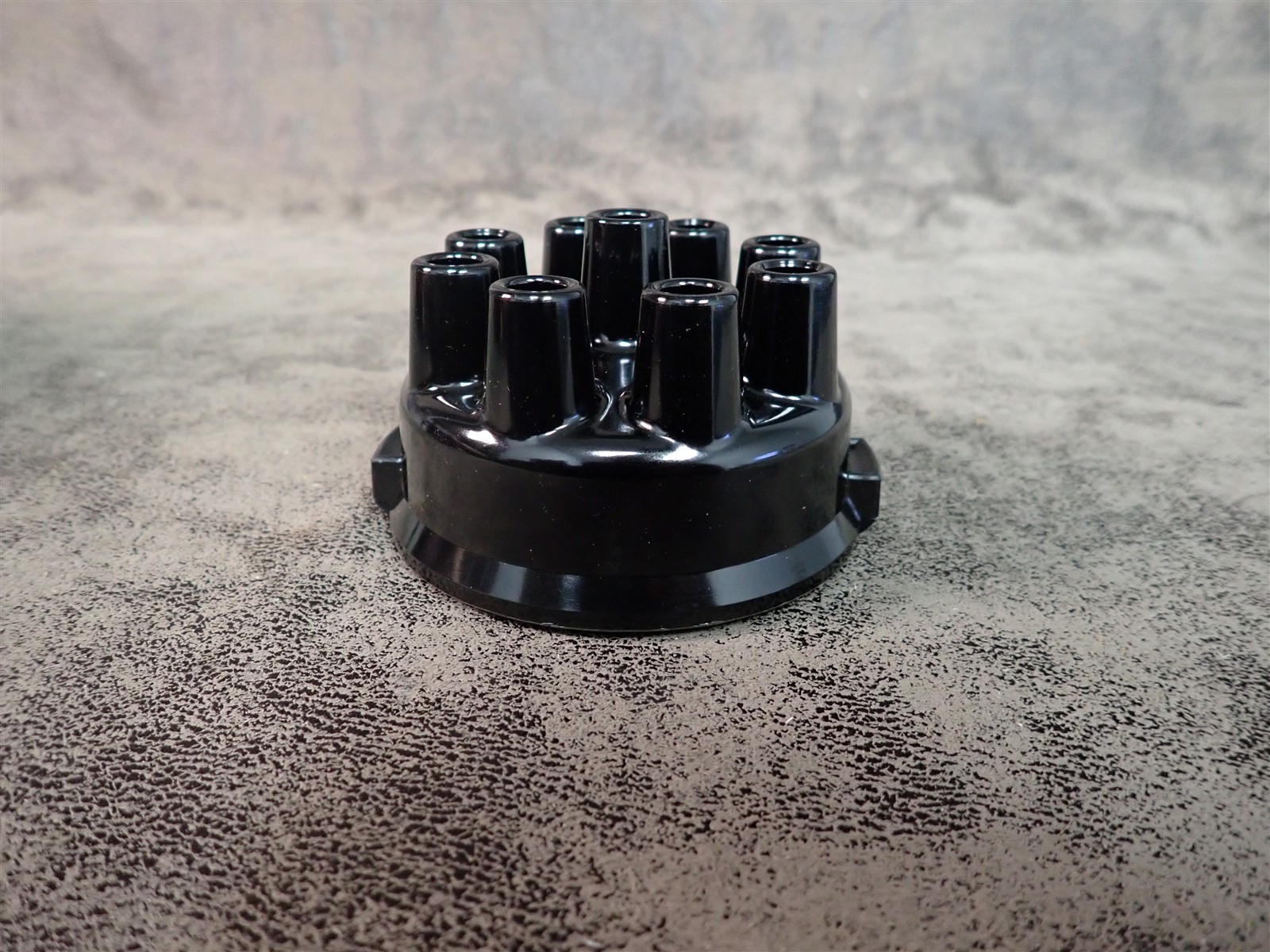 NEW WVE 5D1062 Distributor Cap (G156)