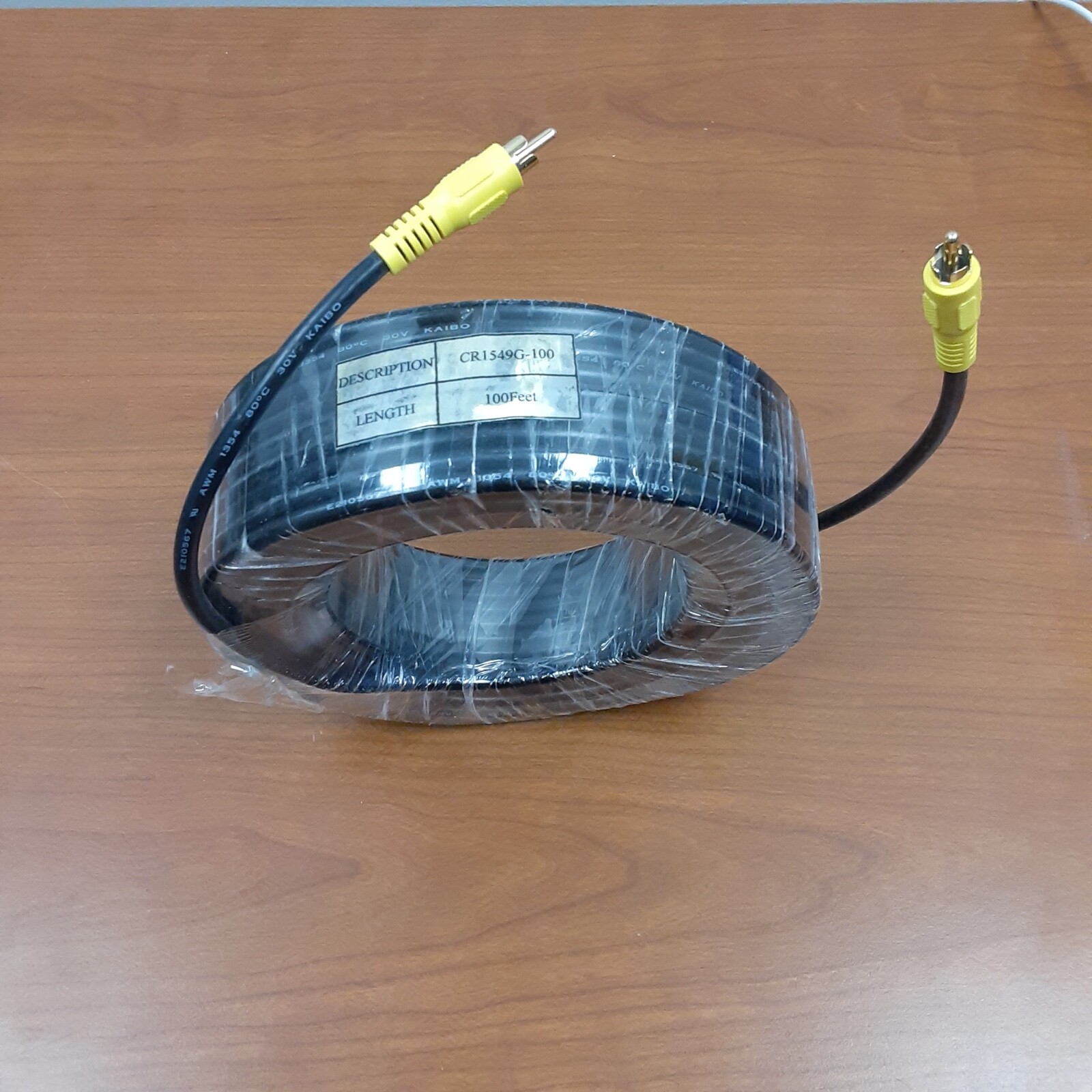 Video Cable...100 feet With Gold Plated RCA Plug Ends...NEW!