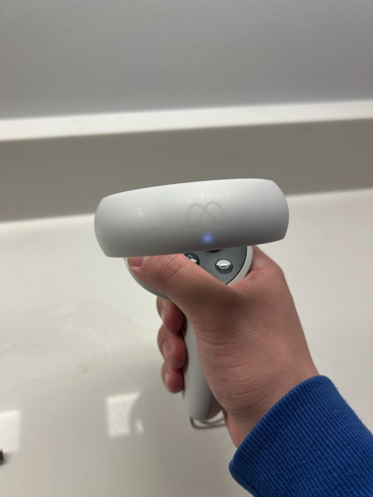 Meta Quest 2 Virtual Reality Headset and Controllers Fully Functional