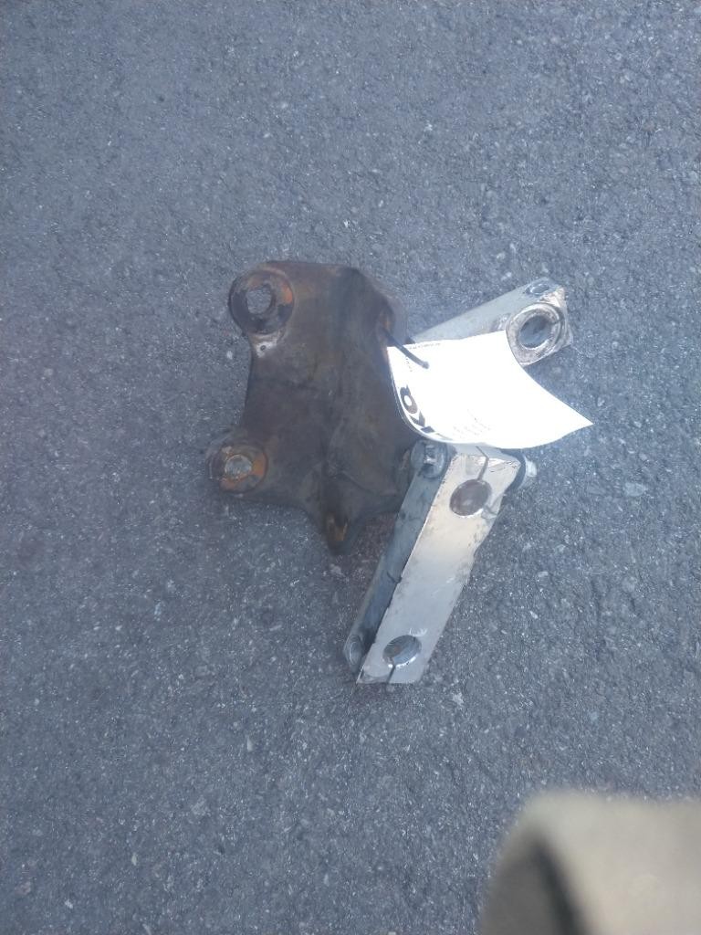 Replaces 2016 MACK CHU613 SPRING HANGER , WA