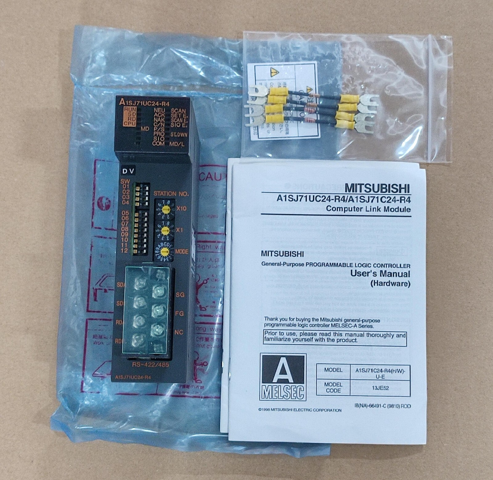 A1SJ71UC24-R4 NEW MITSUBISHI COMMUNICATION MODULE RS-422/RS-485 UNIT
