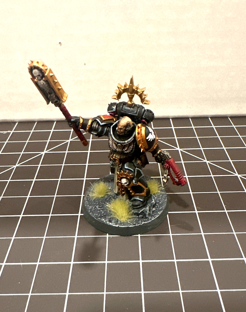 Warhammer 40k Space Marine Chaplain - Blood Angels