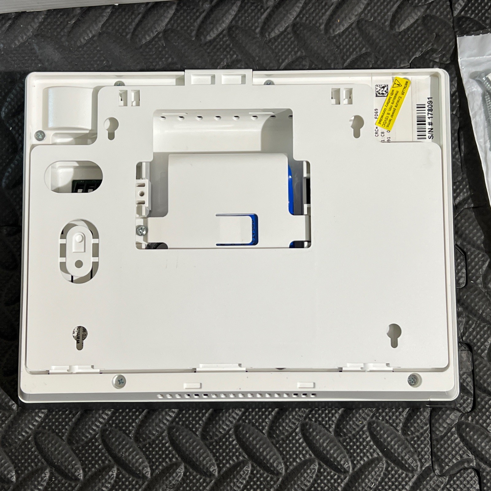 Replacement Unit Without Power Adapter Honeywell Lyric Controller Panel LCP500-L