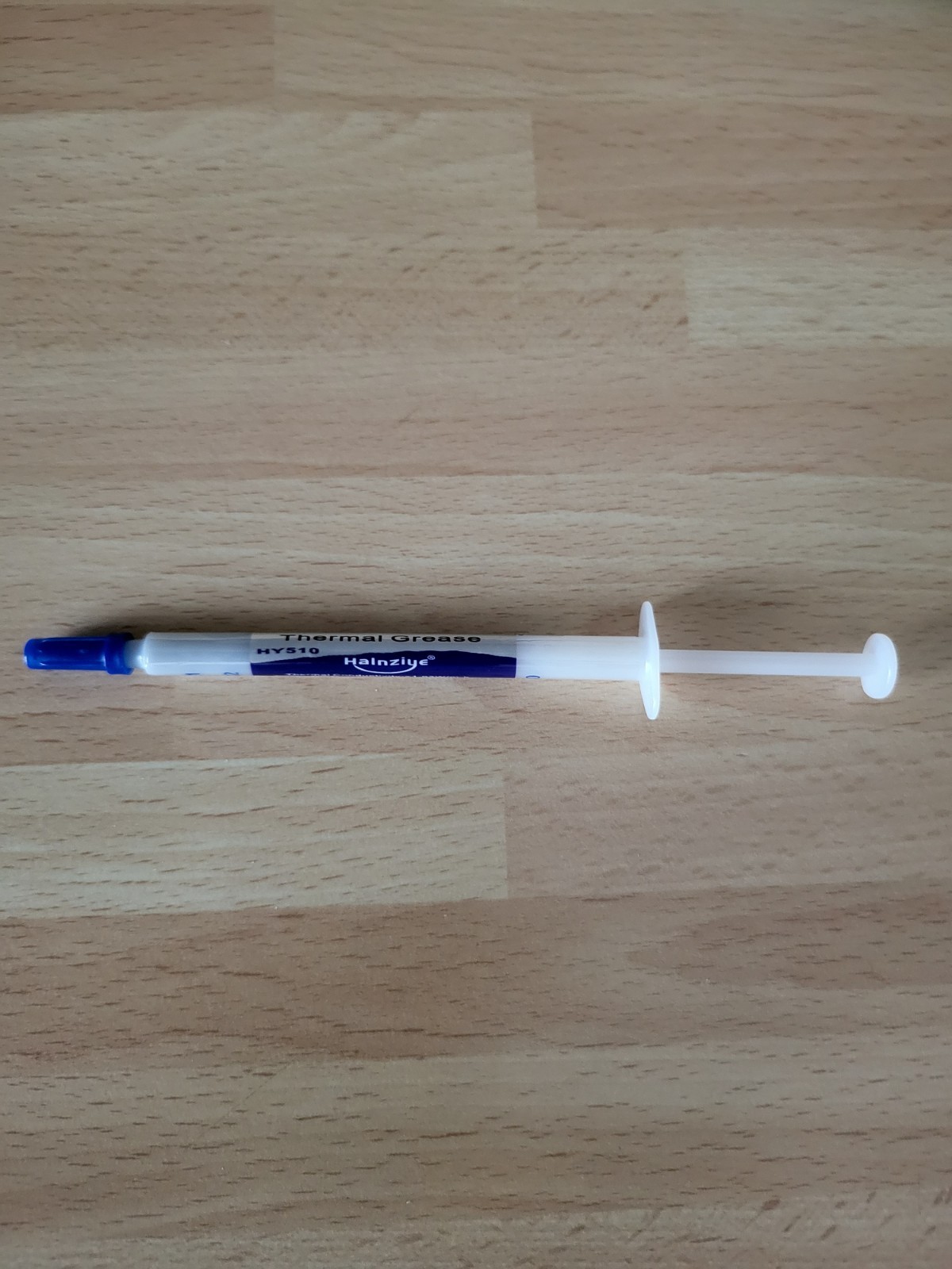 Thermal Grease HY510. Thermal paste in syringe. 1gr content