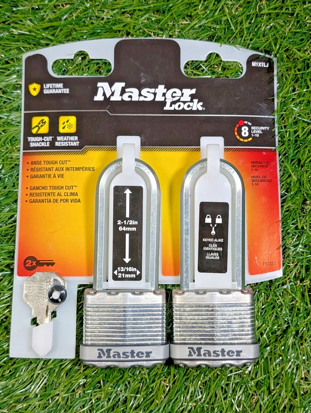 **NEW**  Master Lock M1XTLJ 2 Pack Keyed Alike 2 1/2" Shackle (P67234)