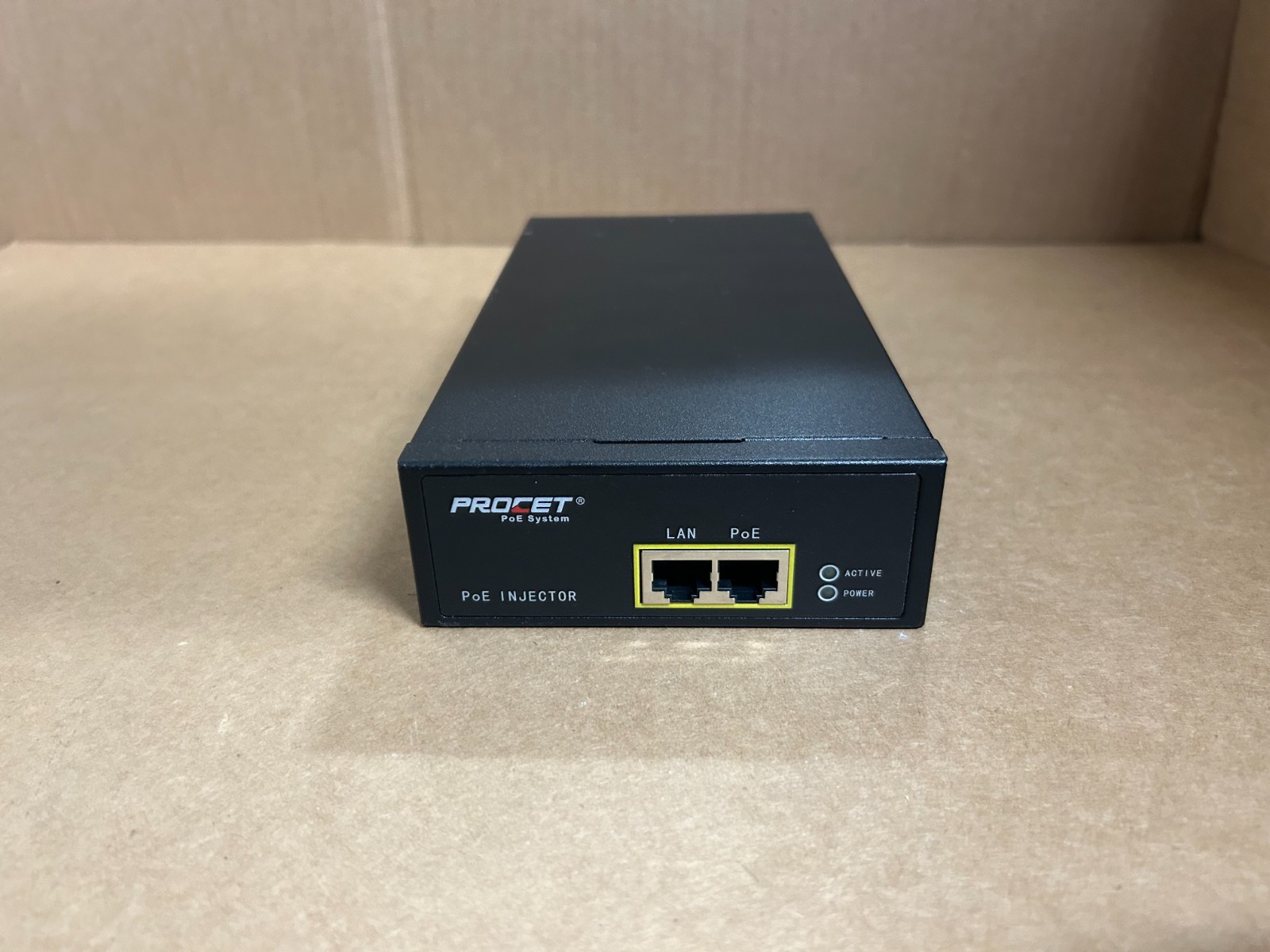 PROCET PT-PSE109GBRO - AH PoE Injector