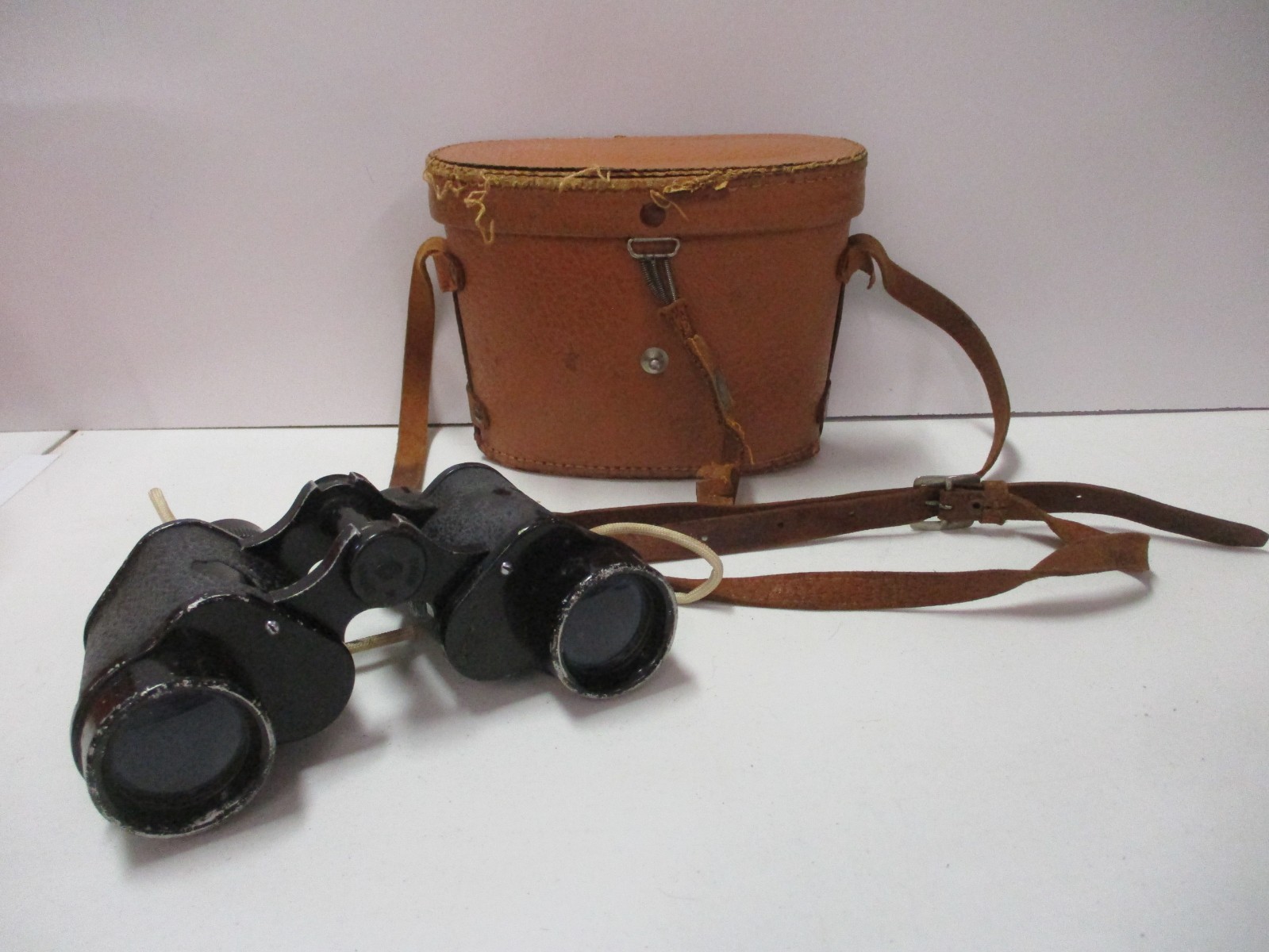Ofuna Binoculars with Case