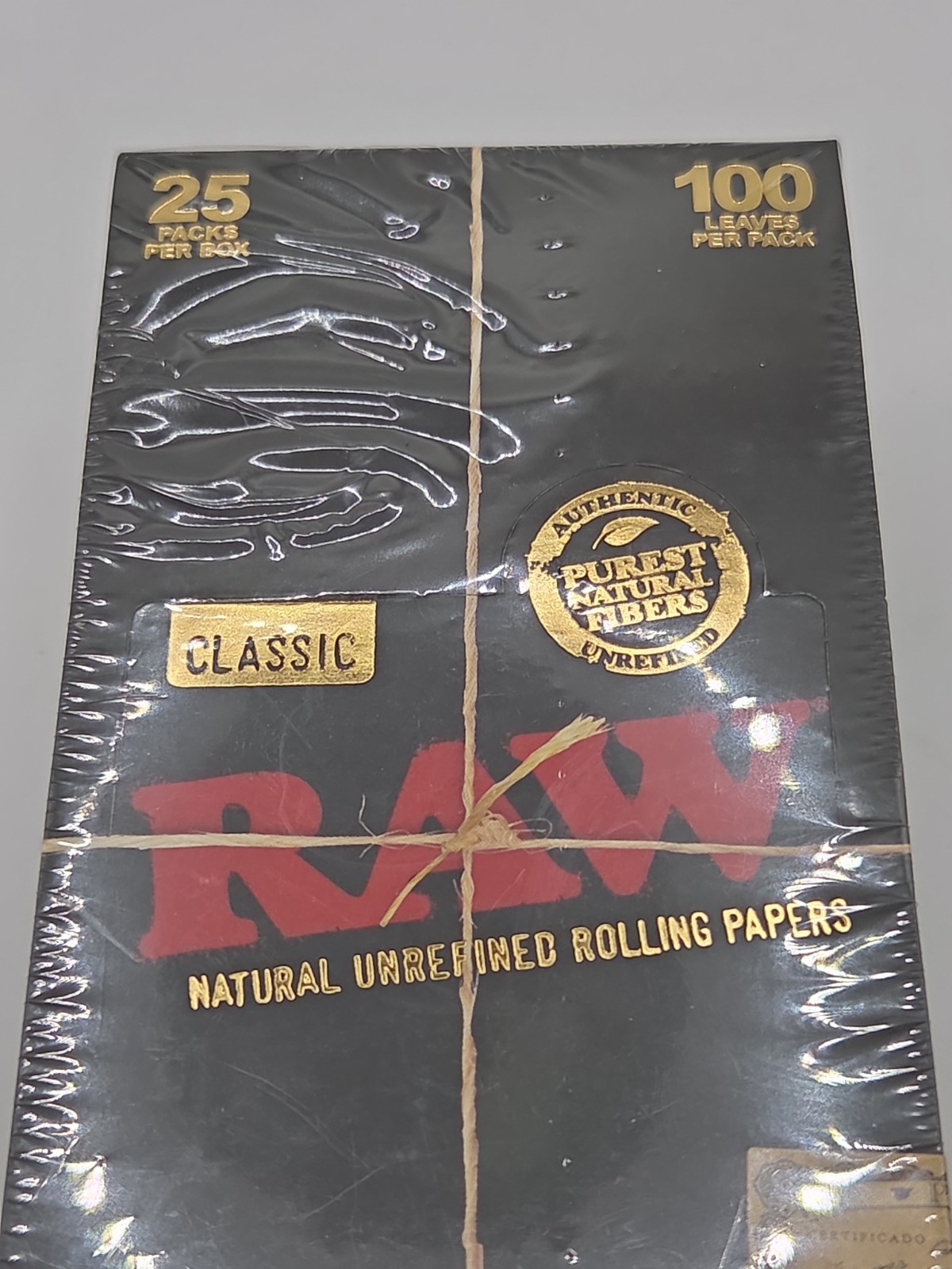 RAW BLACK Single Wide Classic Rolling Papers 25 Packs