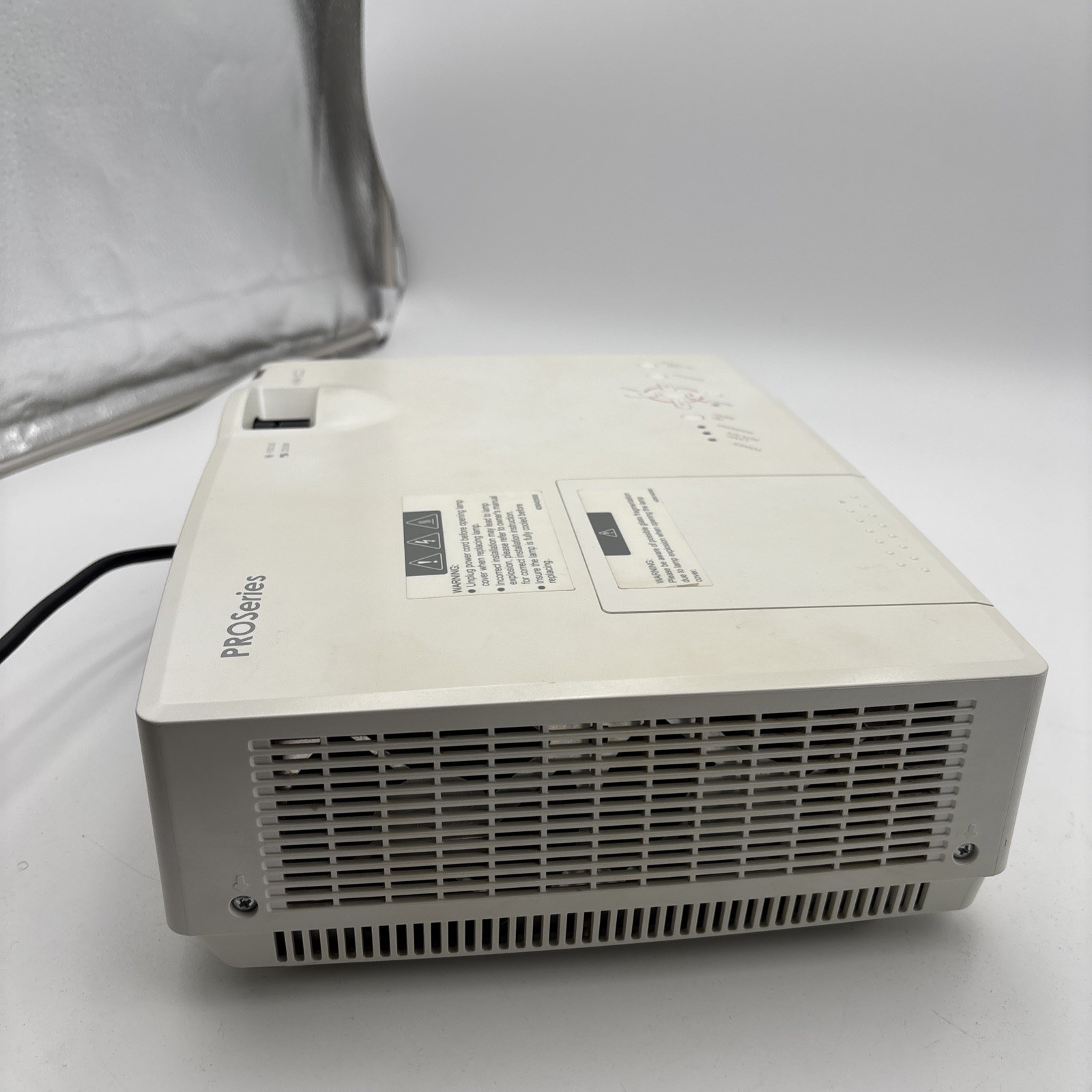 PRO Series Crius-H Projector