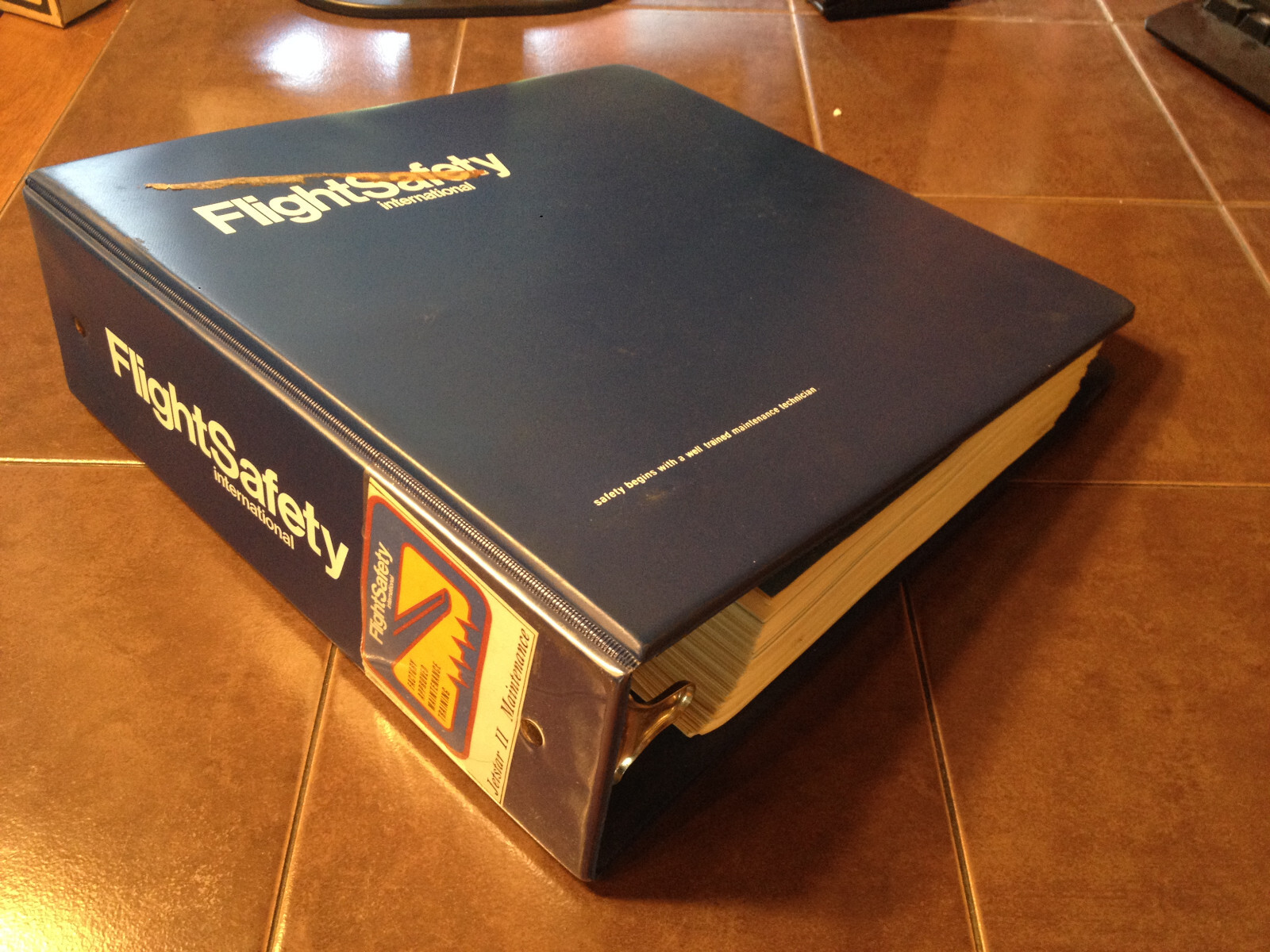 Lockheed Jetstar II Maintenance Training Manual