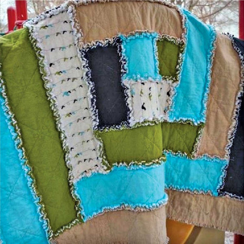 Cut Loose Press, Baby Rag Log Cabin Quilt Pattern