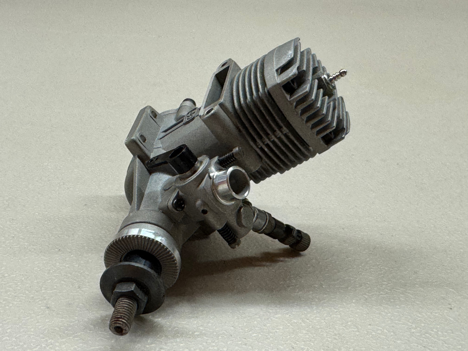 Thunder Tiger GP-42 No. 9041 RC Airplane Engine