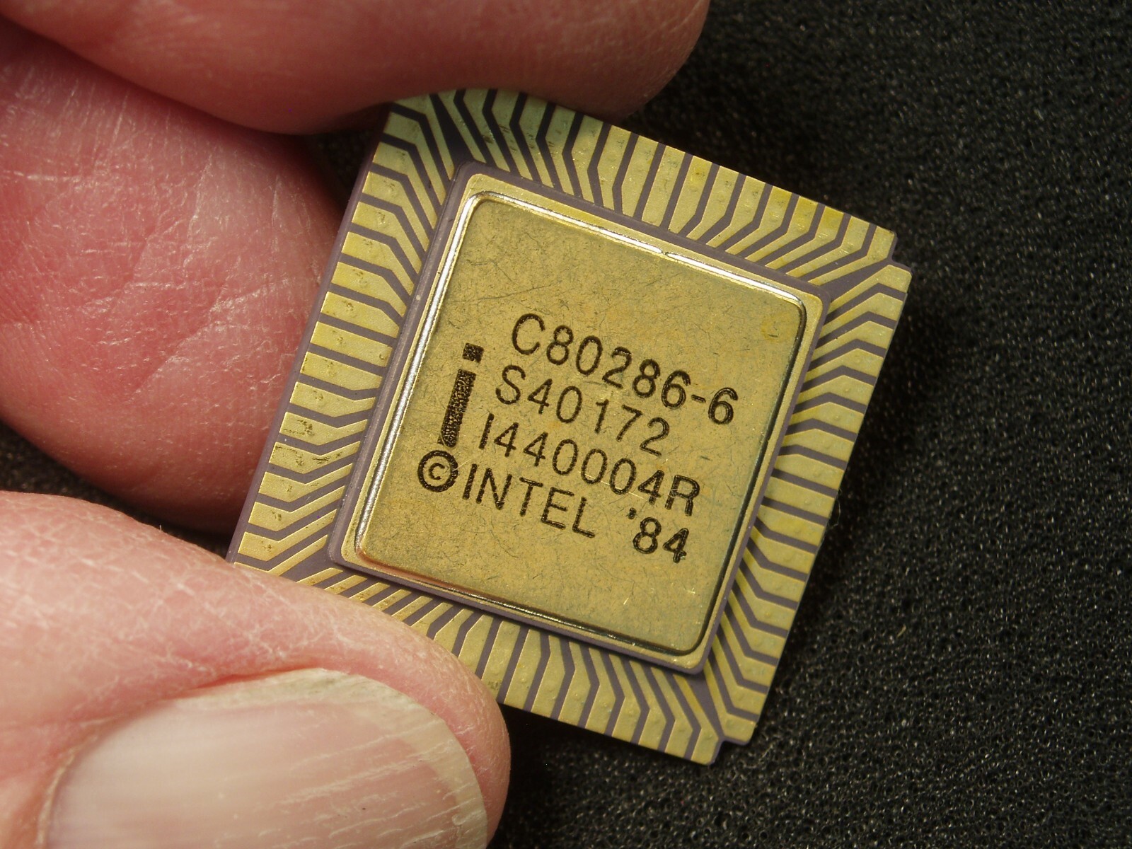 Vintage C80286-6 Intel Microprocessor CPU Gold Clean Working NOS Xlnt! 80286 286