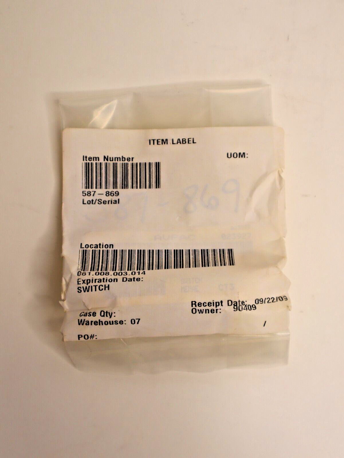 Aircraft 587-869 Switch