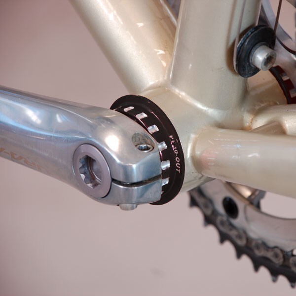Wheels Manufacturing BB30 Outboard Angular Contact BB for 22/24mm Cranks (SRAM)