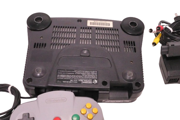 Nintendo 64 Console With Controller & Cords