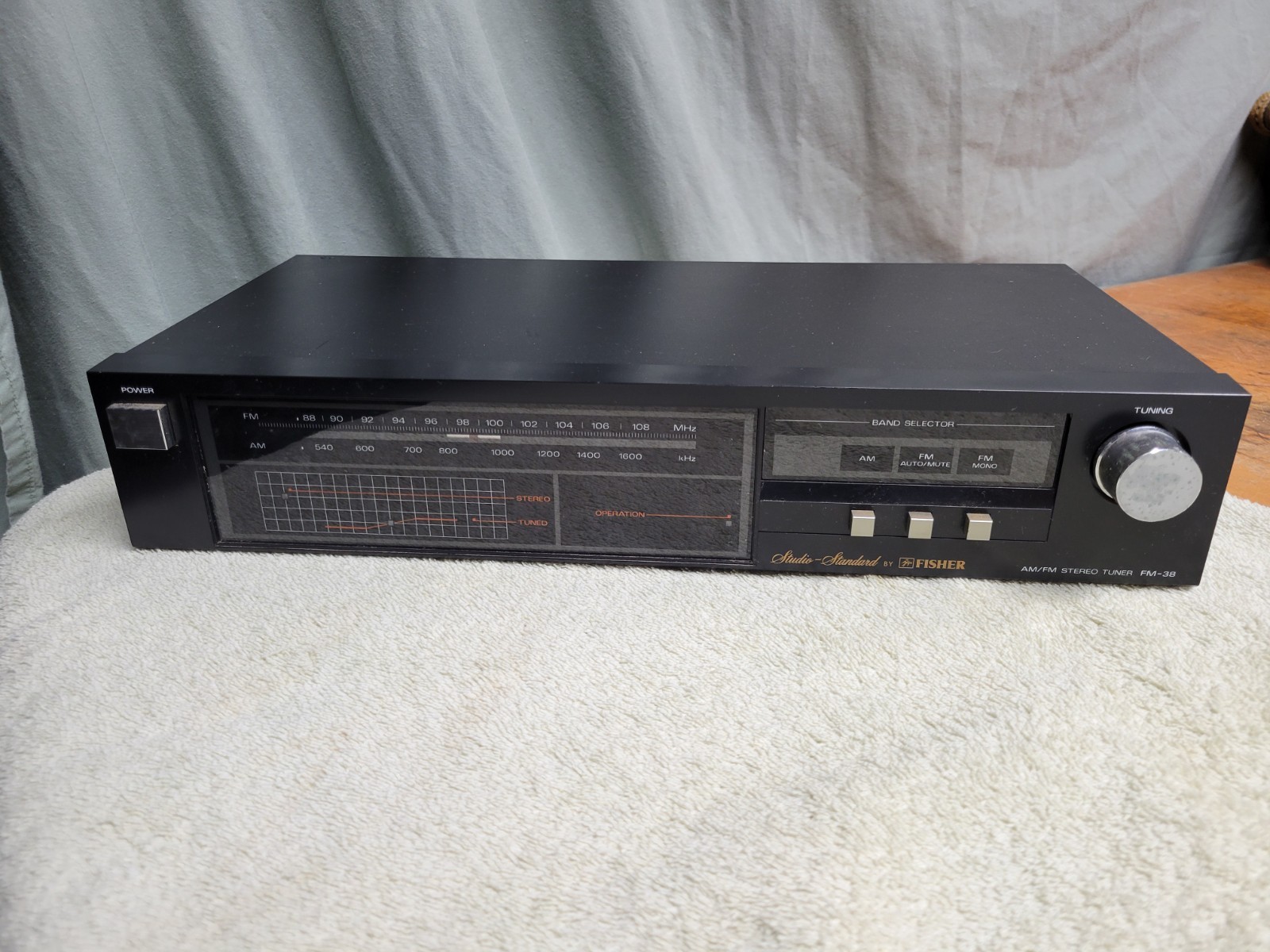 Vintage Fisher AM/FM Stereo Tuner FM-38 Untested