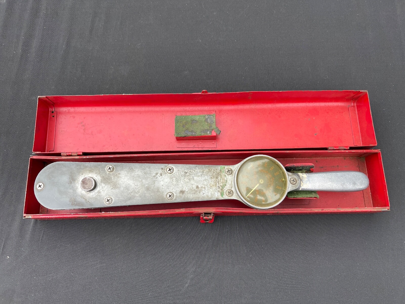 Vintage Snap-on Torqometer 1/2" Drive Torque Wrench RT-1600 Metal Box