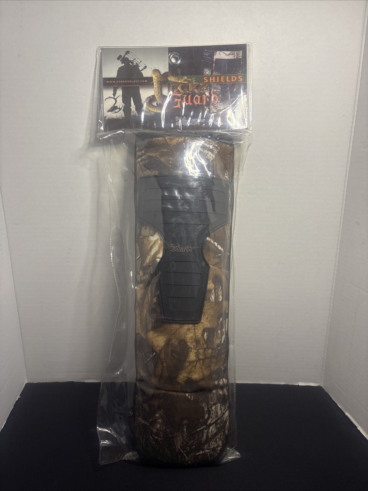 New Everlast Camouflage Snake Guard Shield New