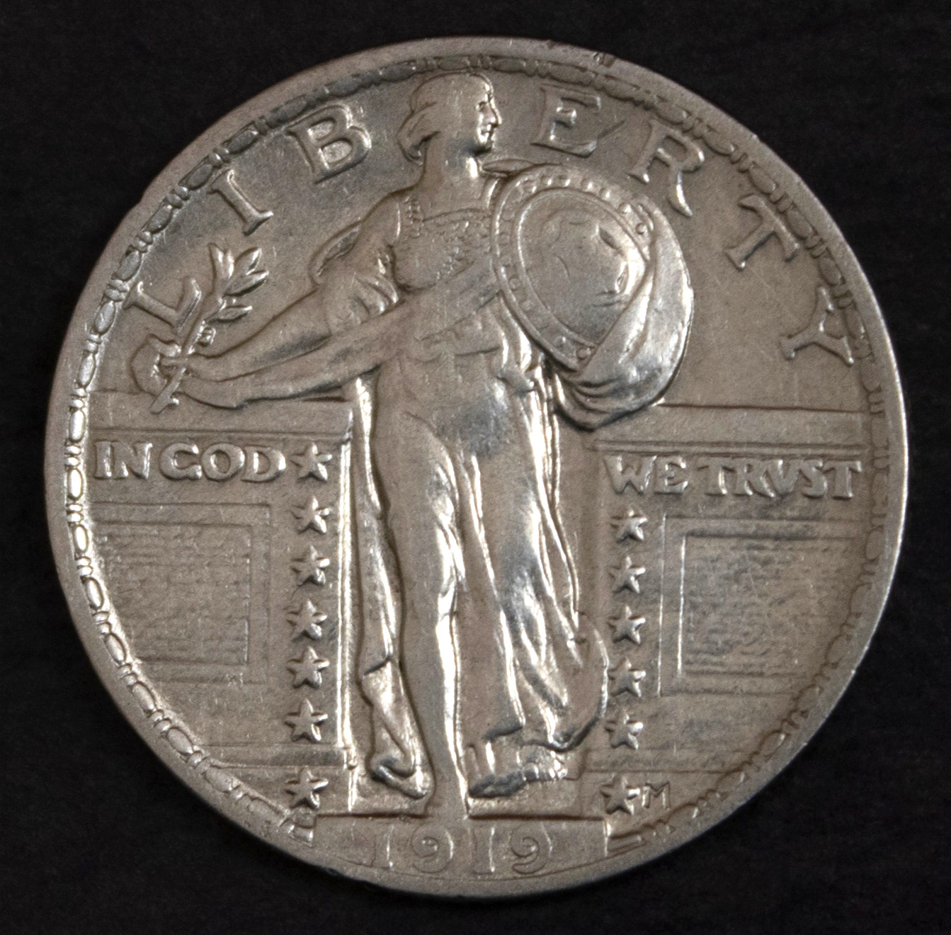 1919 Standing Liberty Quarter Choice XF..............Lot 6368