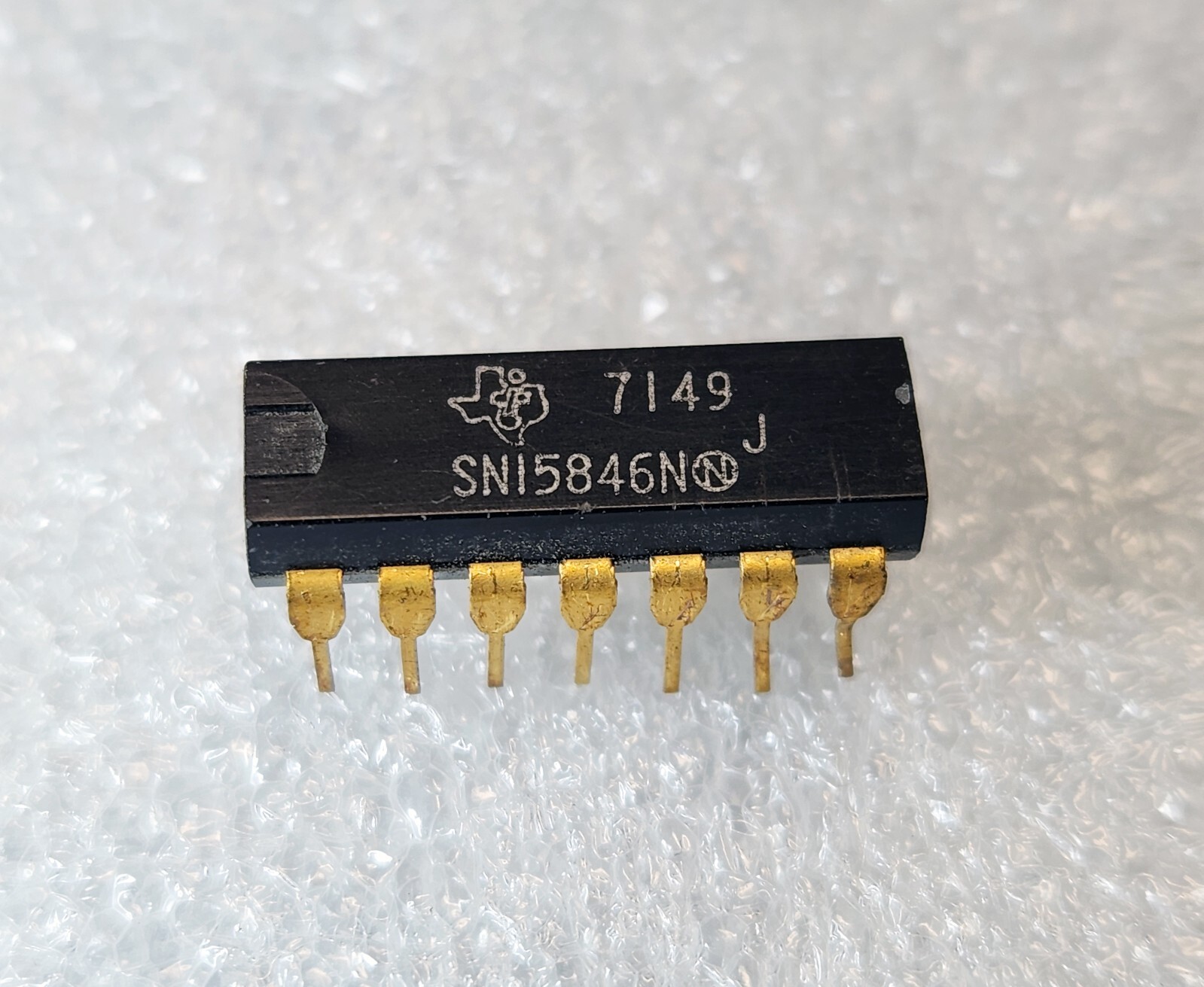 TEXAS INSTRUMENTS SEMI SN15846N 14 Pin Gold DIP (BRAND NEW/NEW OLD STOCK)