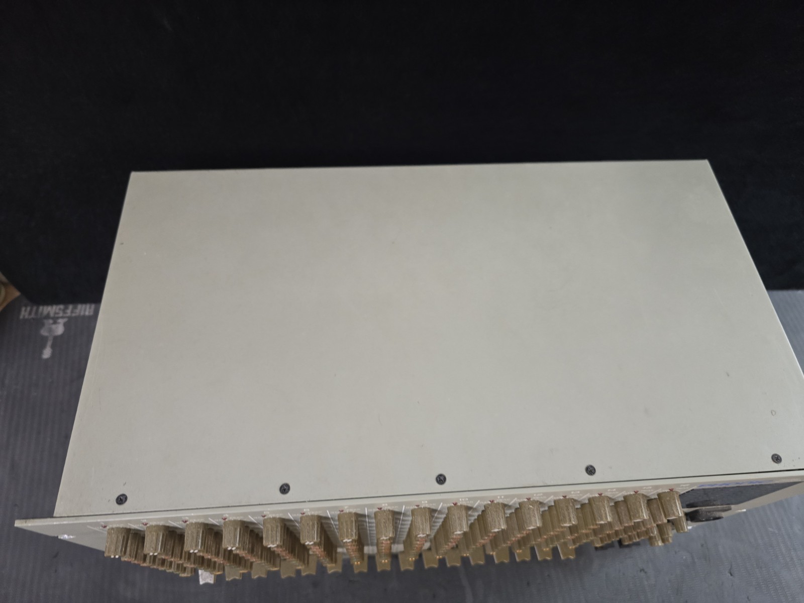 PHONIC PMX1600 16 CHANNEL Rack-Audio-Mixer Tested Working