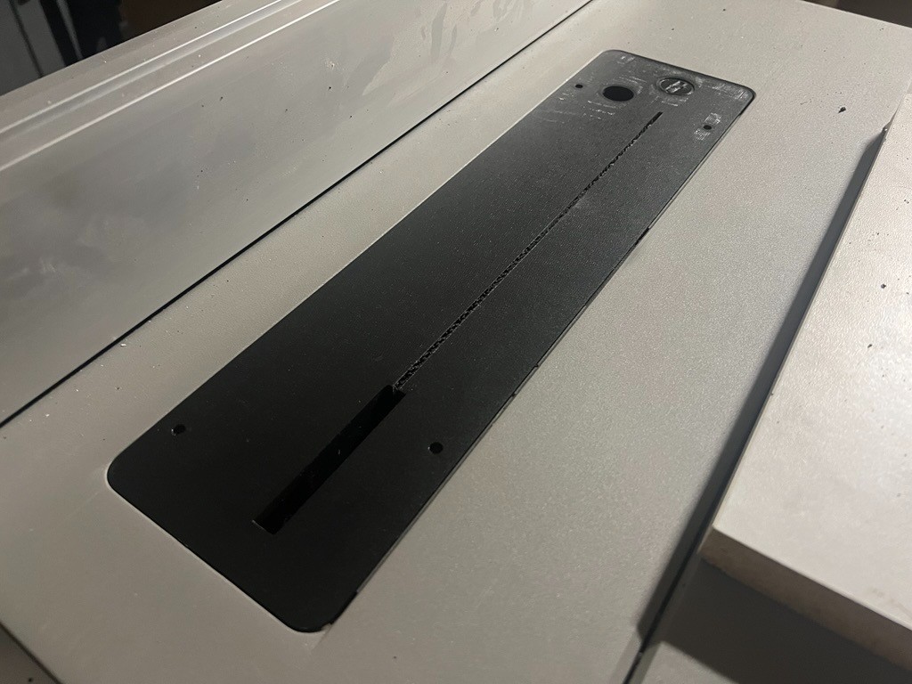 Evolution R10 Table Saw Zero Clearance Throat Plate w/ Locking Mechanism 300F
