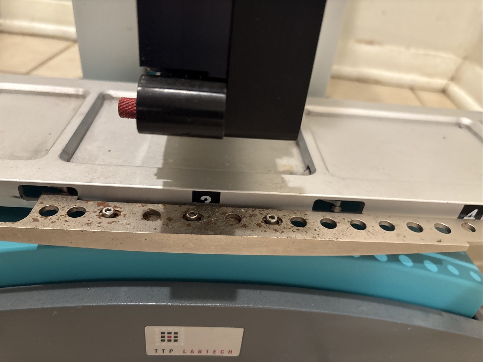 TTP Labtech Mosquito Liquid Handler 8B
