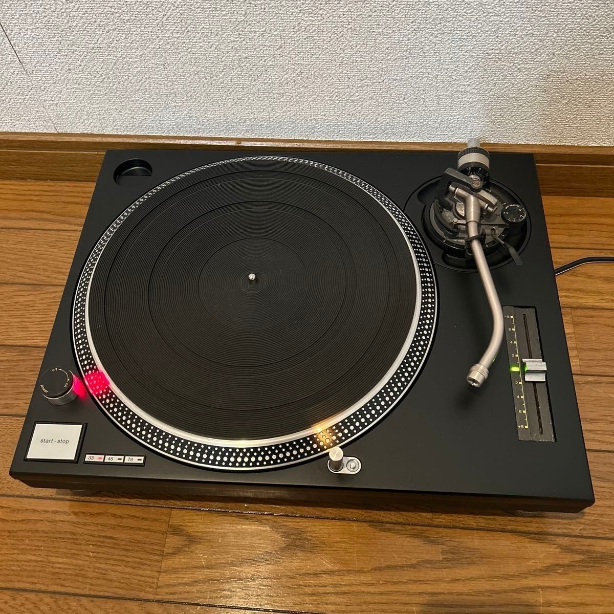 Technics SL-1200MK4 Direct Drive Turntable 78rpm Quartz Lock Hi-Fi FullyFunction