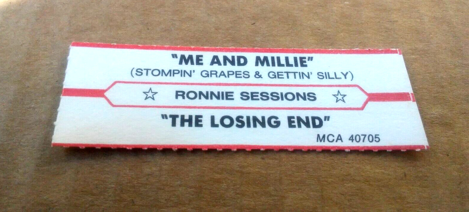 JUKEBOX VINTAGE TITLE STRIP-RONNIE SESSIONS-Me and Millie/The Losing End-L@@K!