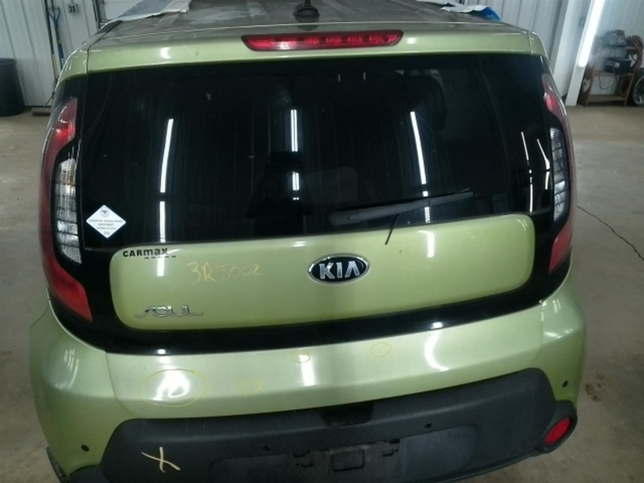 Driver Front Spindle/Knuckle Electric Model EV Fits 14-19 SOUL 104909331