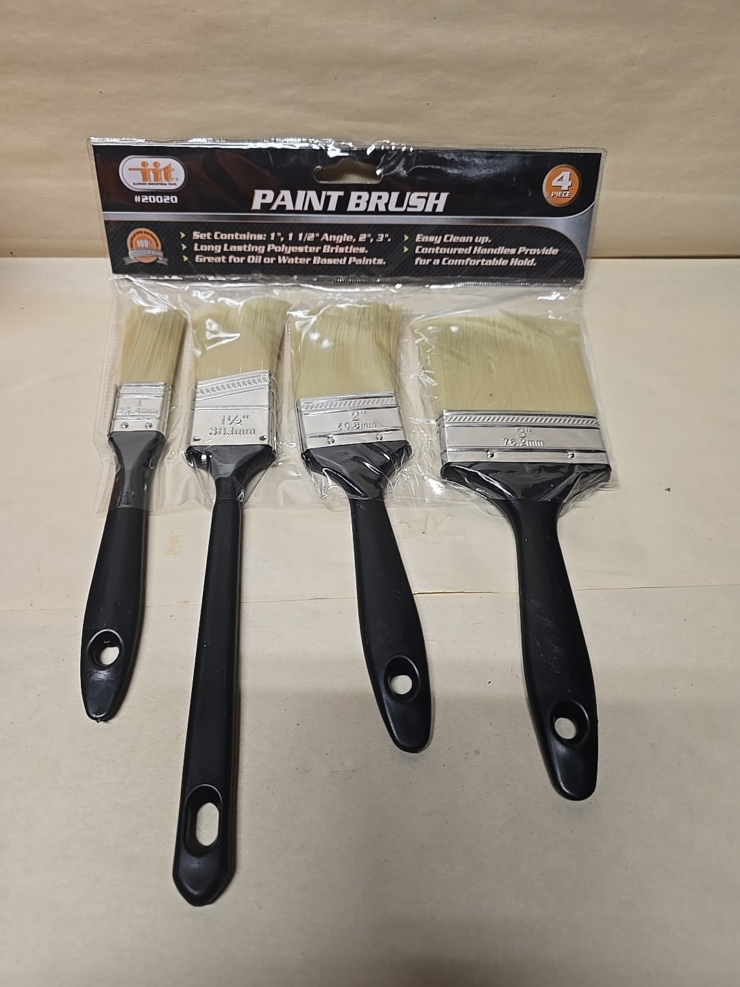 4 pc. Paint Brush Set Polyester Bristles Great For Oil And Waterbased Paints