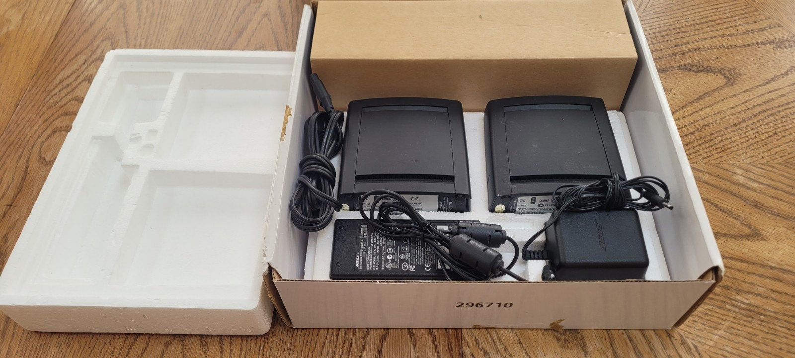 BOSE SL2 Wireless Surround Link Kit Transmitter & Receiver with Power Supply