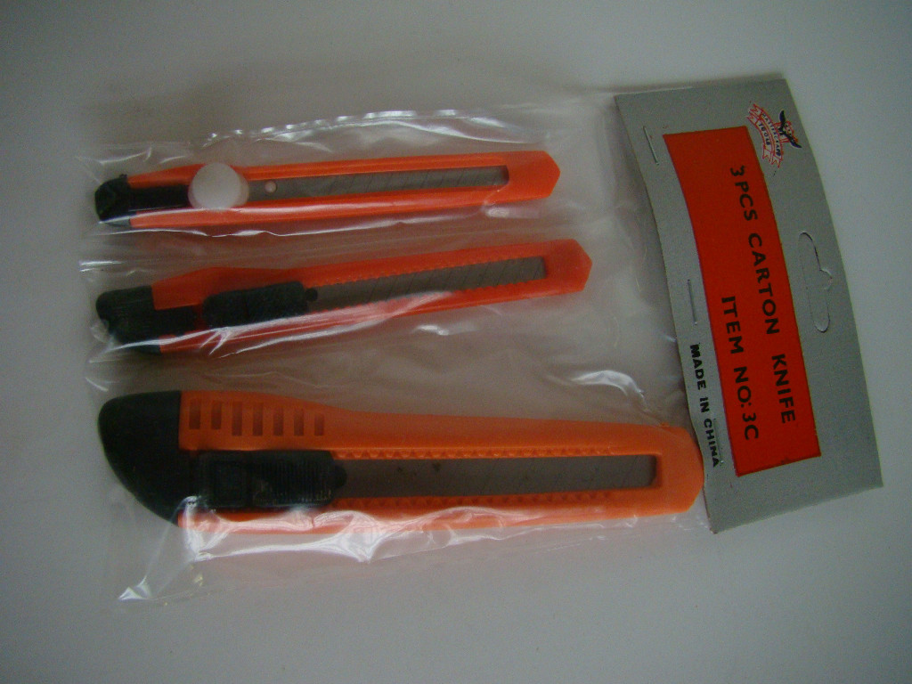 Knife Set 3 piece Orange handle box cutter