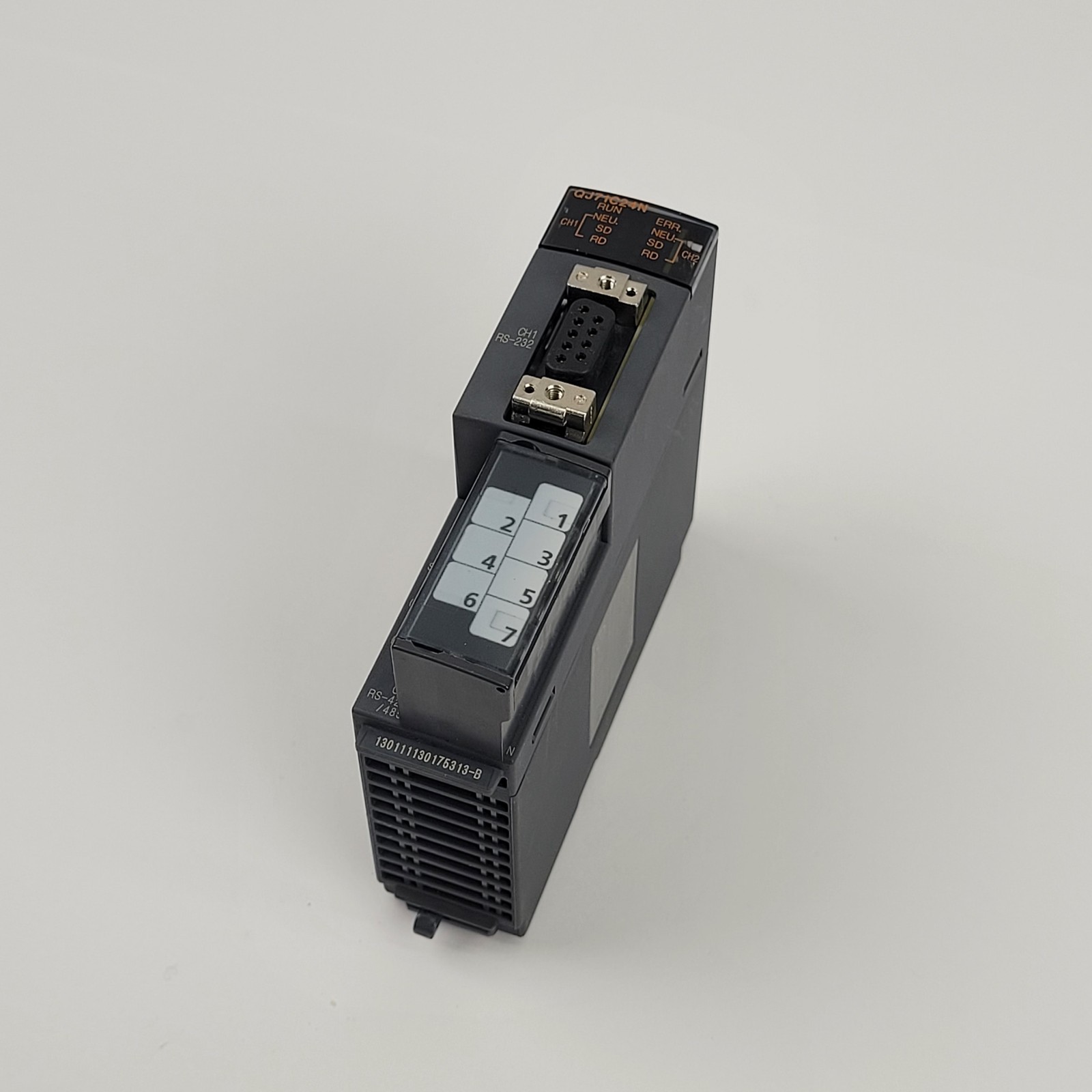 Mitsubishi QJ71C24N MELSEC-Q RS-232/RS-422//485 PLC Module, 5 VDC 0.31A - USED