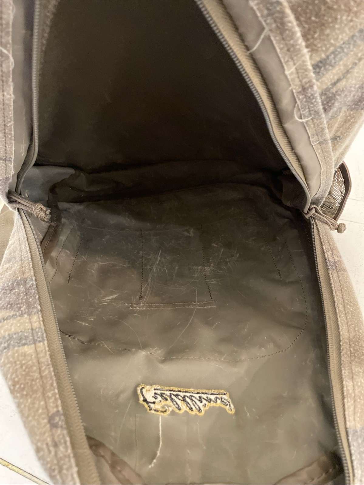 Fieldline Backpack Camouflage - Repaired