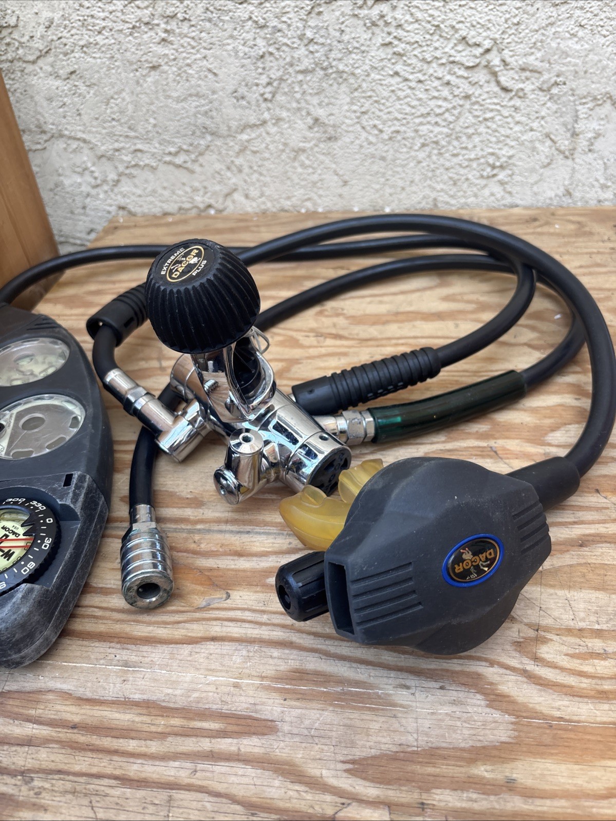 DACOR Digital/analog Gauge Scuba Diving Extreme Plus Regulator set