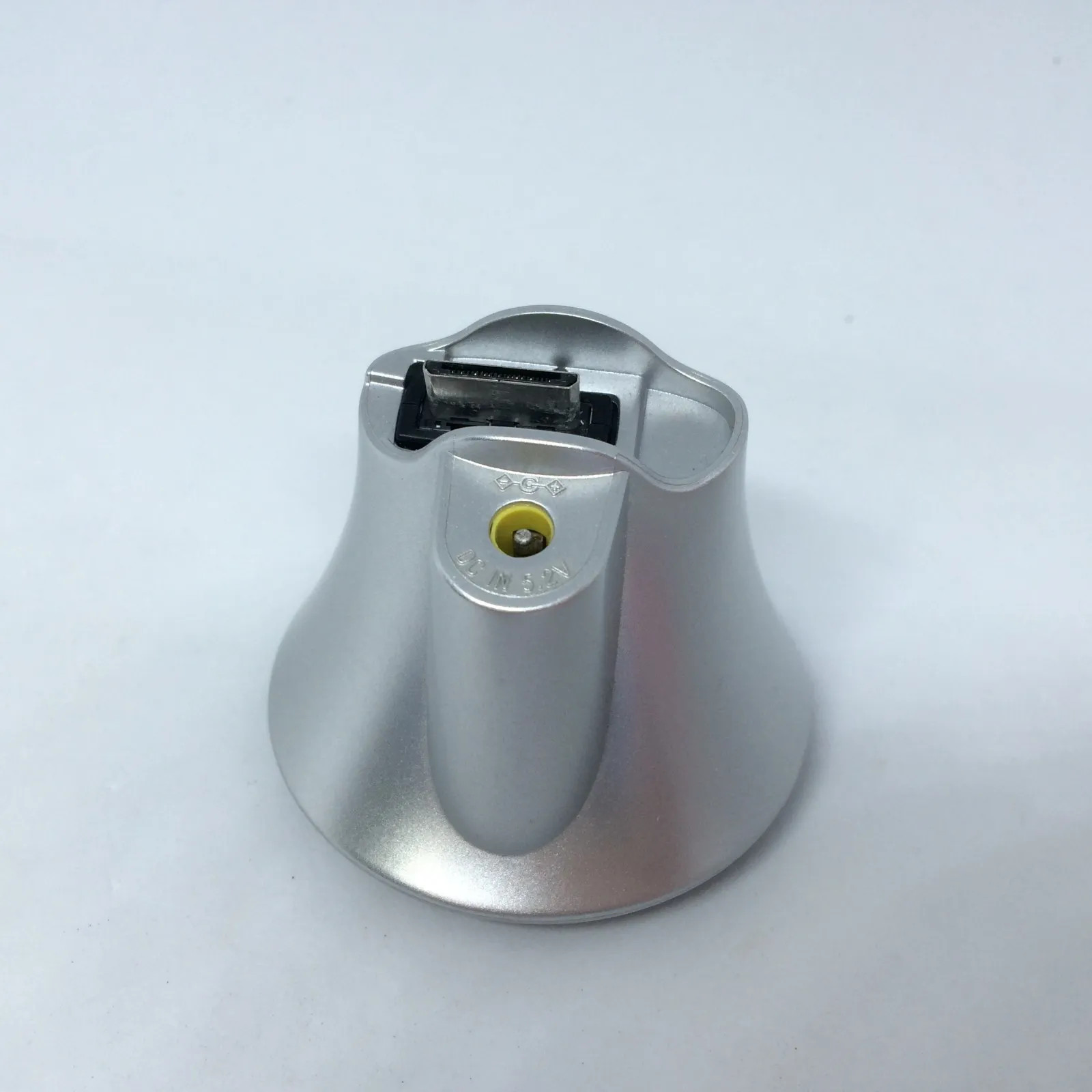 I126 SONY WALKMAN Digital Music Player NW-E052 Silver