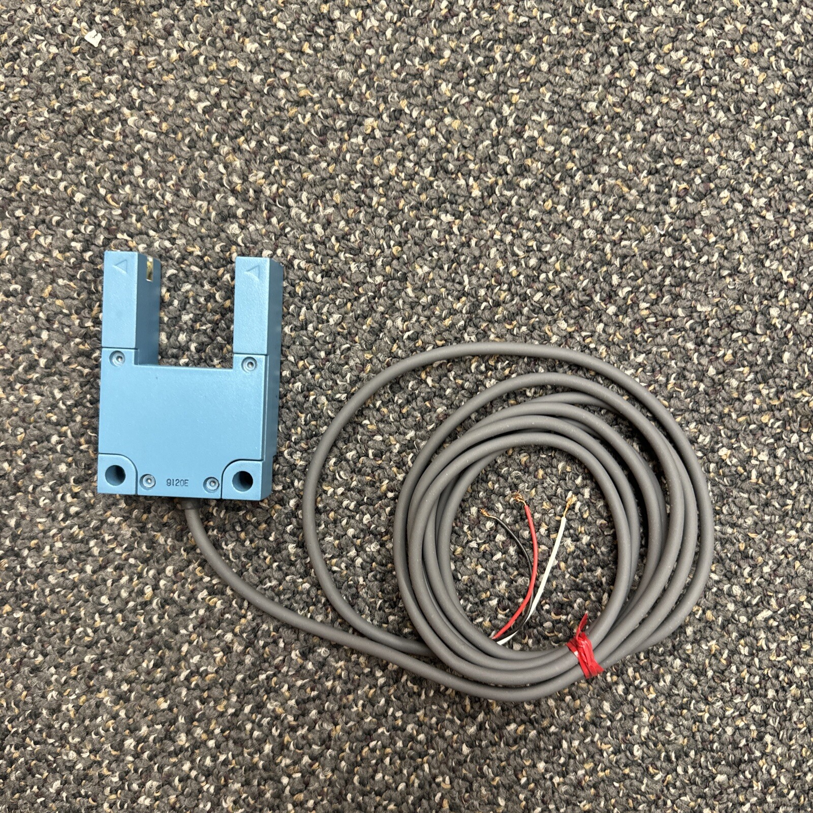 Micro Switch A Honeywell Division, New / FE8V-TA6 -M/ Photoelectric Switch