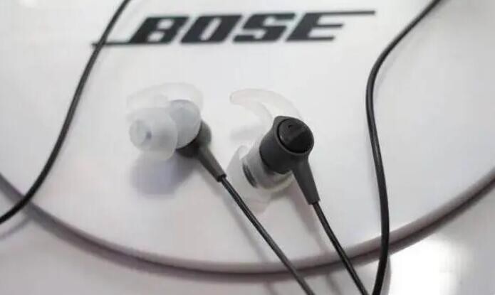 Bose SoundTrue Ultra in-ear Headphones Headsets for Apple ios - Charcoal Black