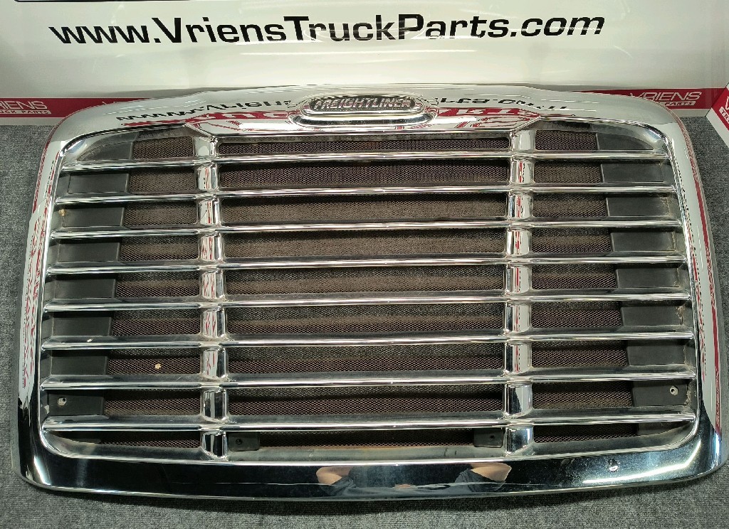 FREIGHTLINER A17-19112-016 GRILLE-HOOD MOUNTED