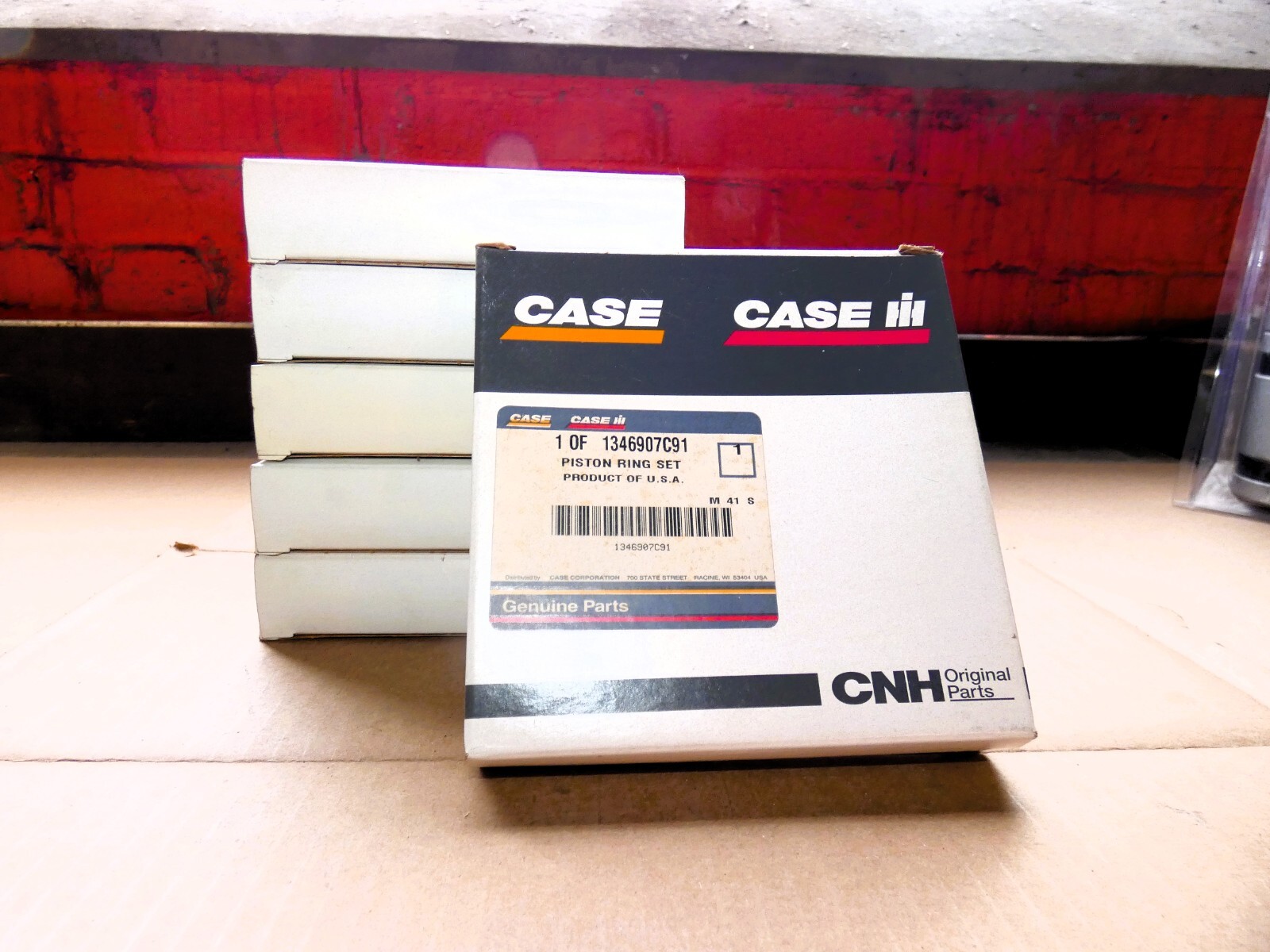 Original CASE IH 1346907c91 piston ring set   (set of 6  one low price)